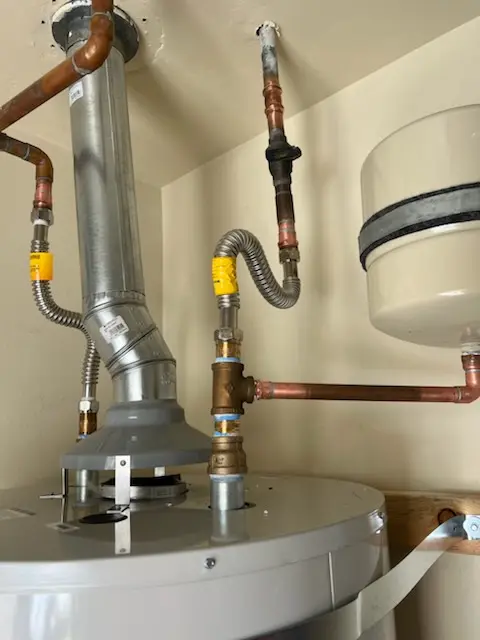 Water heater installation and plumbing repair in Santa Ana